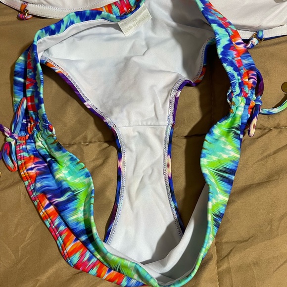 OndadeMar bikini size M - Picture 10 of 12